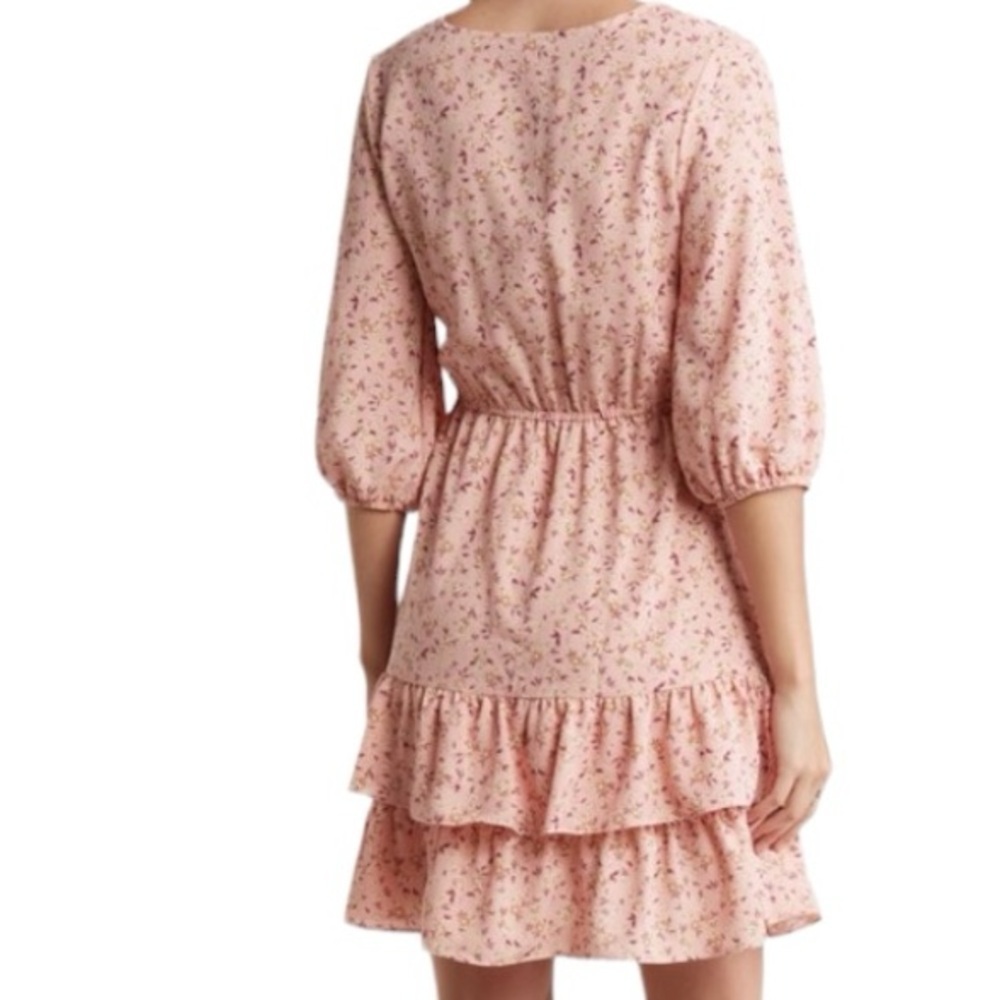Love… Addy Ditsy Floral Tiered Mini Dress NWOT SZ XS - Picture 5 of 6